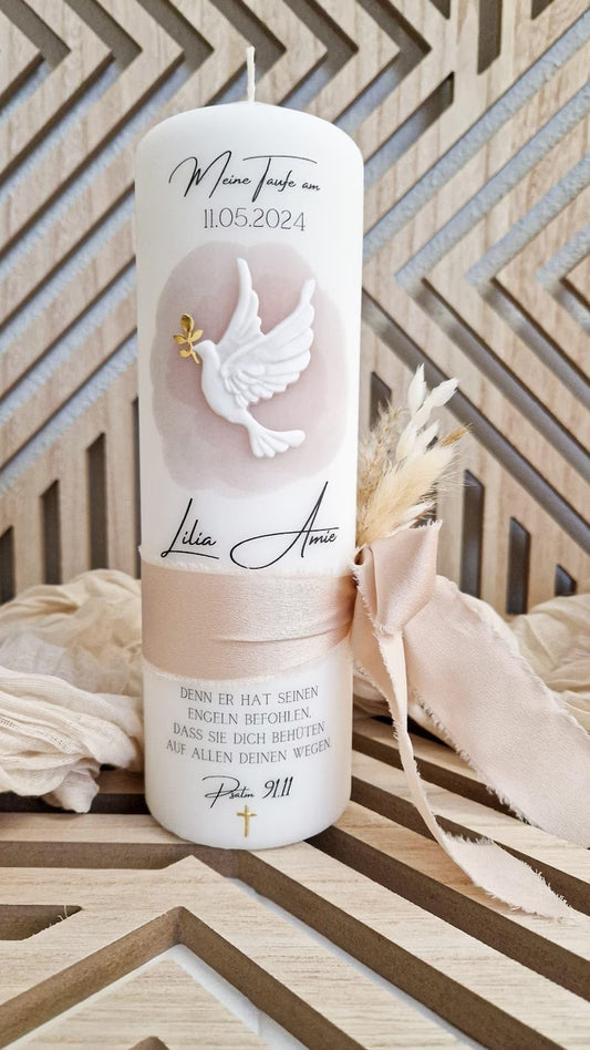 Taufkerze mit Taube